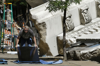 Illustration for article titled The Avengers Cleveland Set Photos
